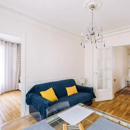 Guestready - Charming Apt Near Station *