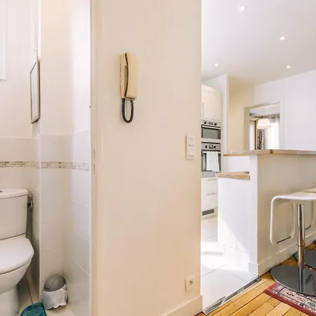 Guestready - Charming Apt Near Station * Vincennes